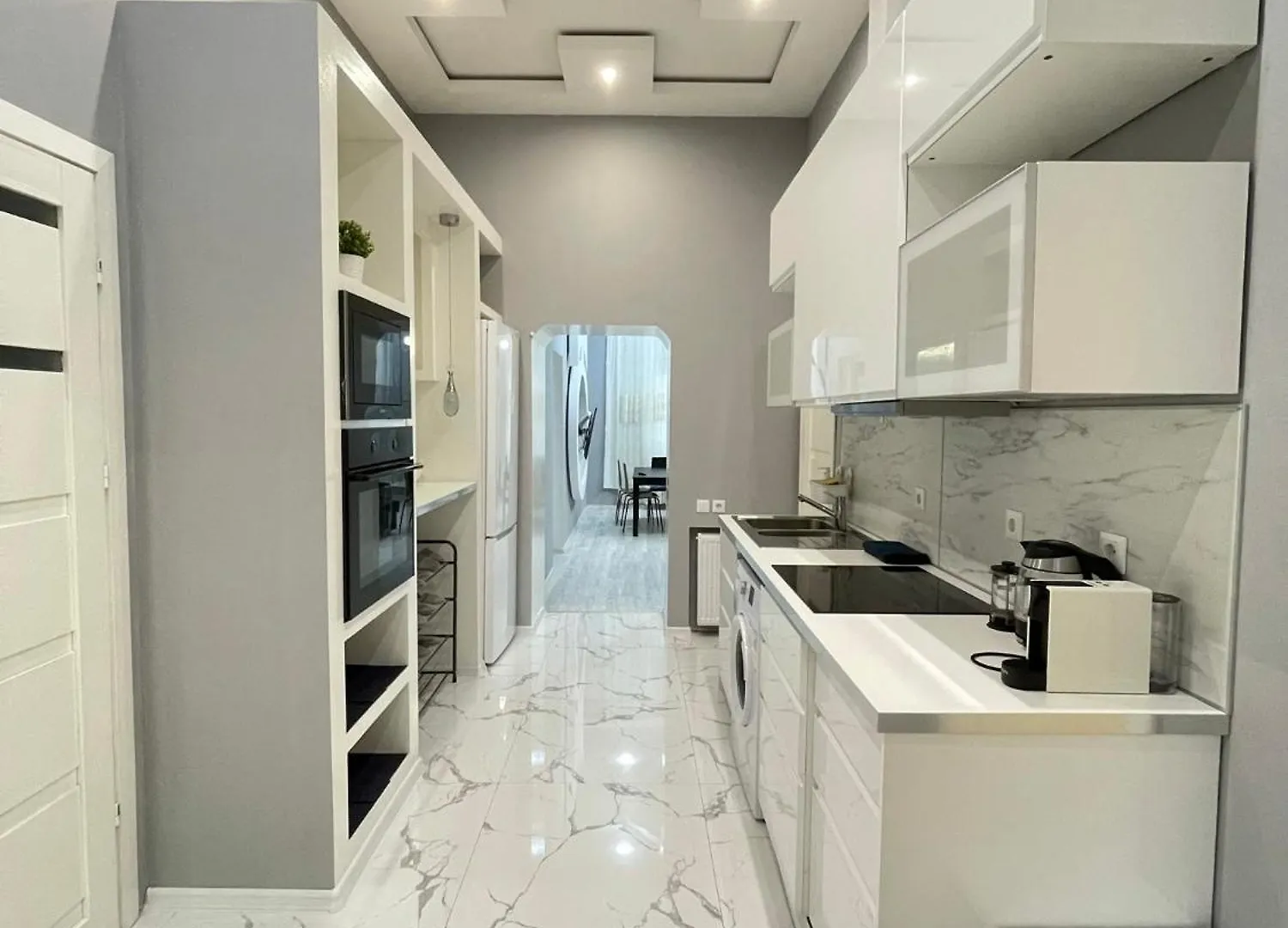 Sapphire Apartment - 5 Rooms, 2 Bathrooms 부다페스트
