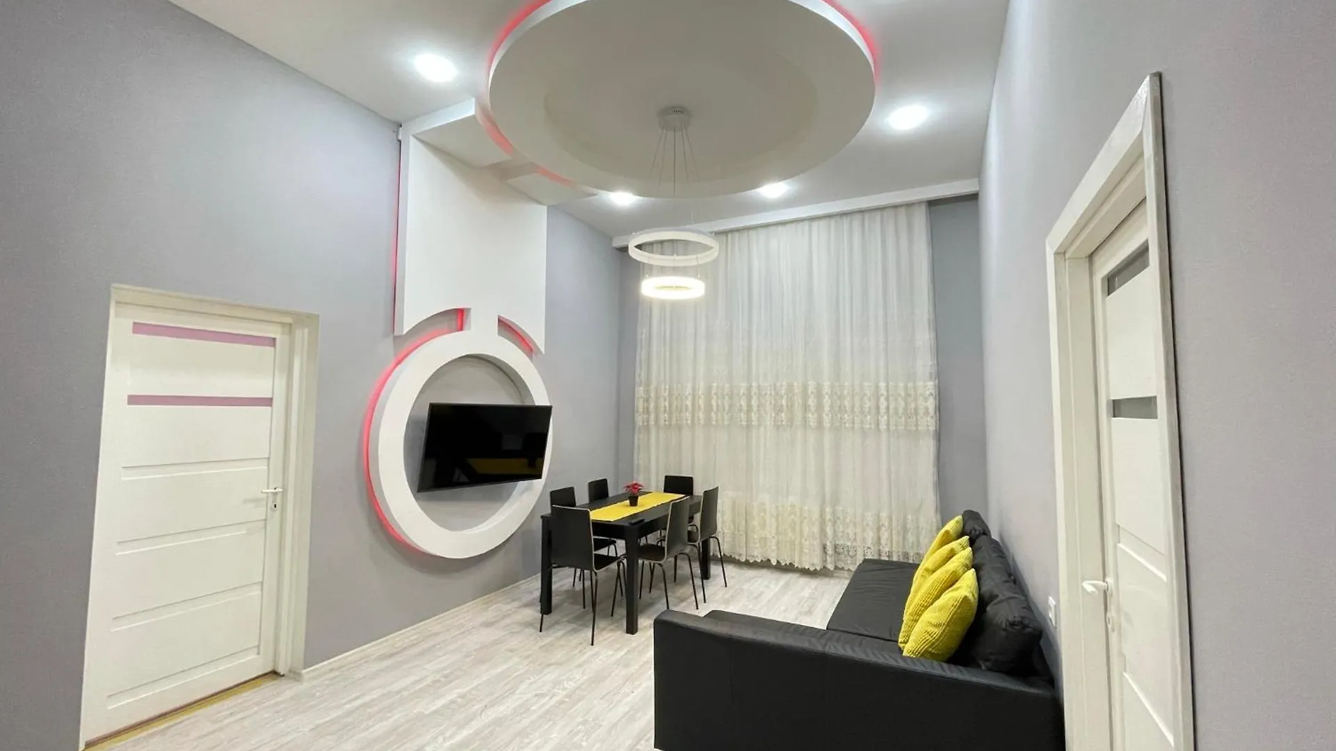 Sapphire Apartment - 5 Rooms, 2 Bathrooms 부다페스트 헝가리