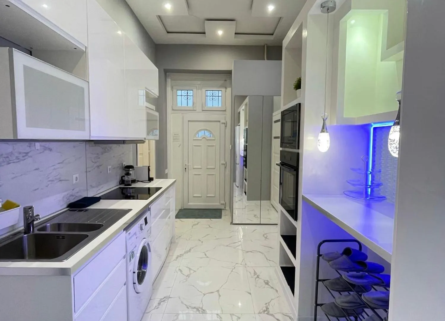 Sapphire Apartment - 5 Rooms, 2 Bathrooms 부다페스트 헝가리