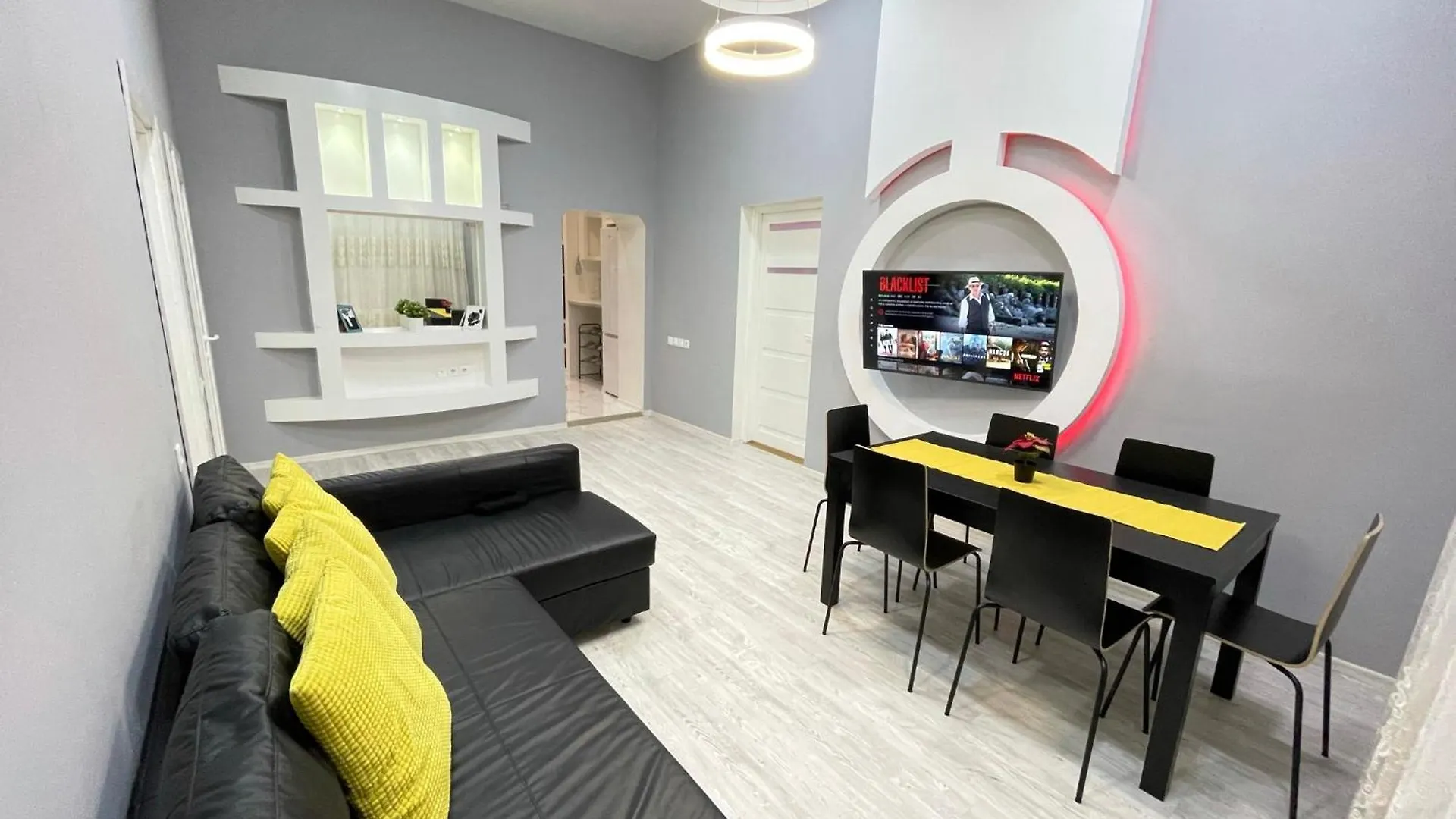 Sapphire Apartment - 5 Rooms, 2 Bathrooms 부다페스트